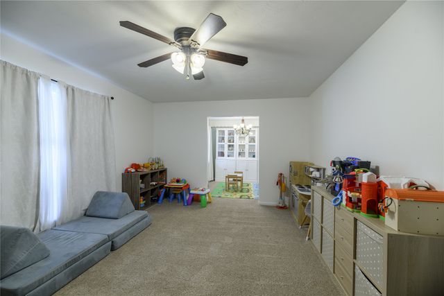 109 N Lois Lane, Richardson, TX 75081