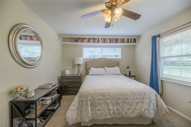 109 N Lois Lane, Richardson, TX 75081