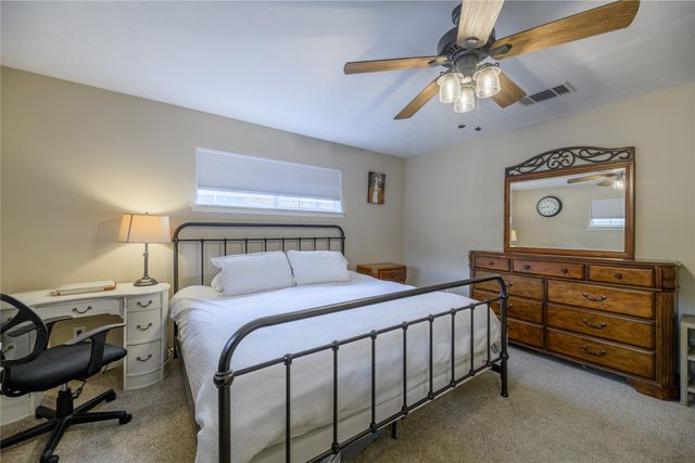 109 N Lois Lane, Richardson, TX 75081