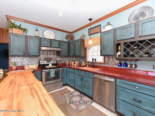 3745 Final Approach Drive, Eastover, NC 28312