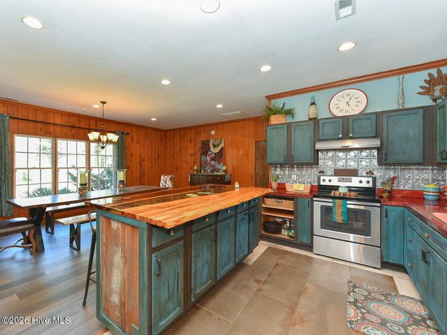 3745 Final Approach Drive, Eastover, NC 28312