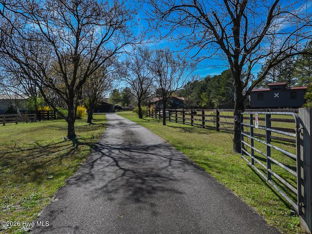 3745 Final Approach Drive, Eastover, NC 28312