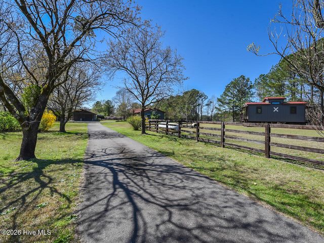 3745 Final Approach Drive, Eastover, NC 28312