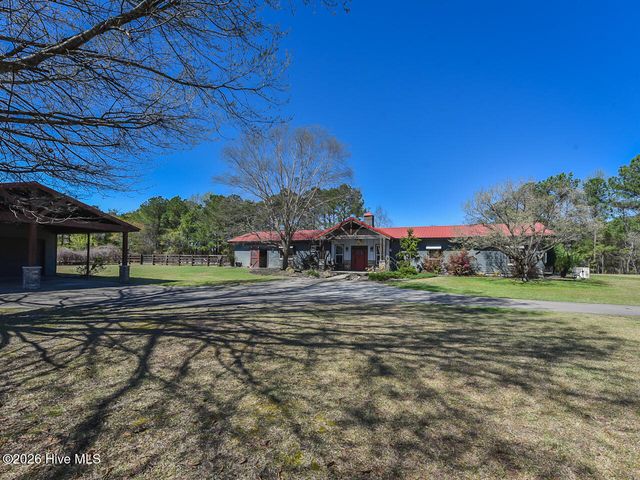 3745 Final Approach Drive, Eastover, NC 28312