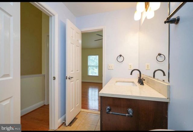 13513 NIAGARA FALLS, Germantown, MD 20874