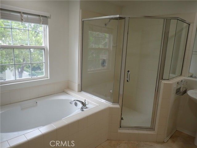 55 Essex, Irvine, CA 92620