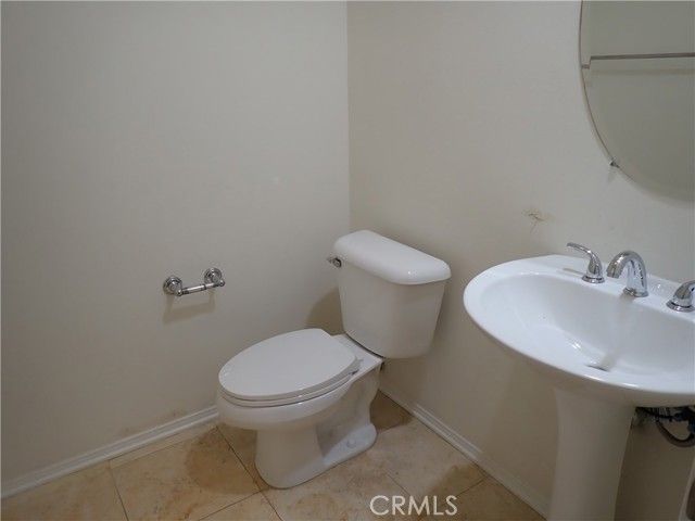 55 Essex, Irvine, CA 92620