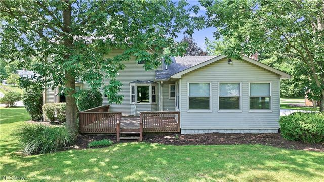 7645 Locust Lane, Poland, OH 44514