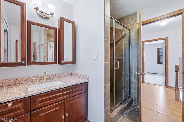 7645 Locust Lane, Poland, OH 44514