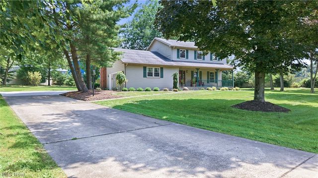 7645 Locust Lane, Poland, OH 44514