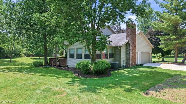 7645 Locust Lane, Poland, OH 44514