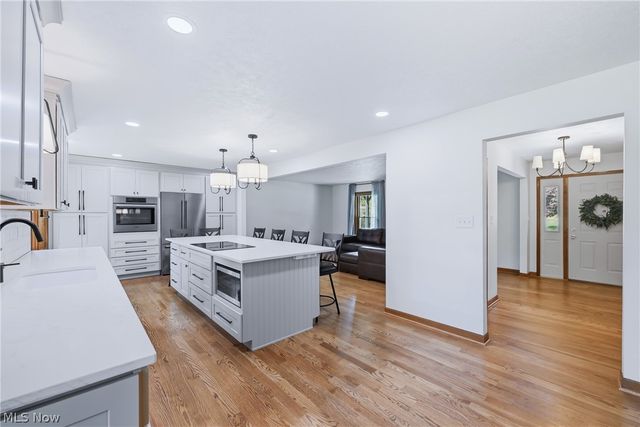 7645 Locust Lane, Poland, OH 44514