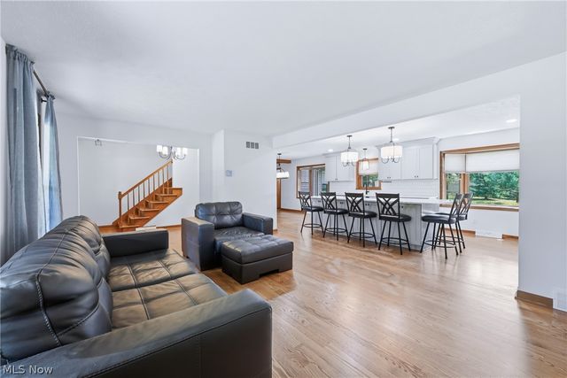 7645 Locust Lane, Poland, OH 44514