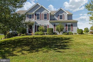 140 MILL HOUSE DR, Lincoln University, PA 19352