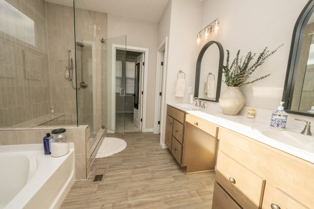 9964 Meadow Glen Drive, Independence, KY 41051