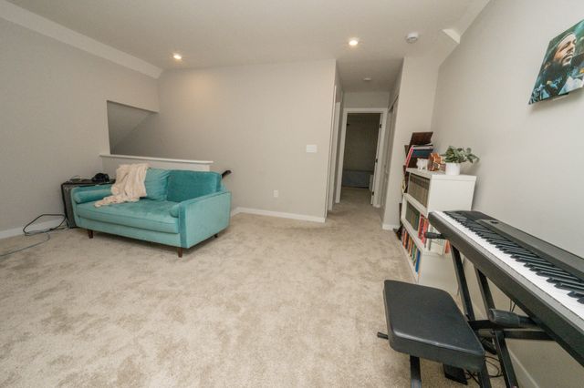 9964 Meadow Glen Drive, Independence, KY 41051