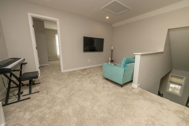 9964 Meadow Glen Drive, Independence, KY 41051