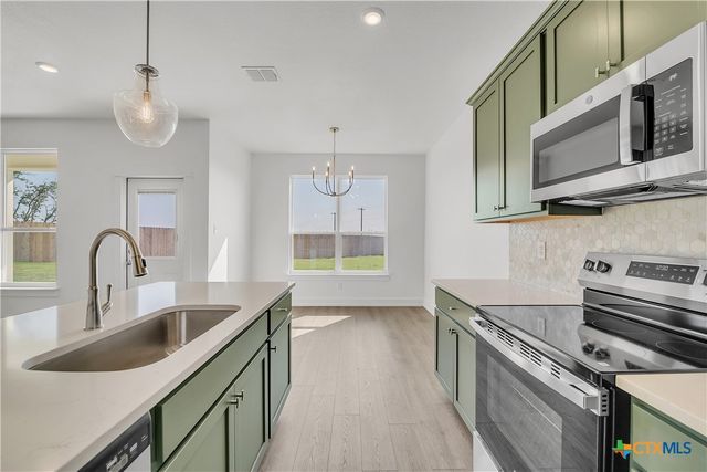 186 Lost Horizon Drive, Copperas Cove, TX 76522