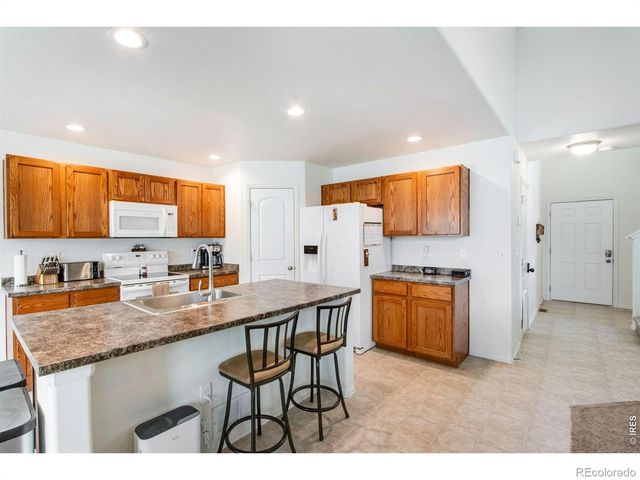 2671 Doe Ridge Way, Johnstown, CO 80534