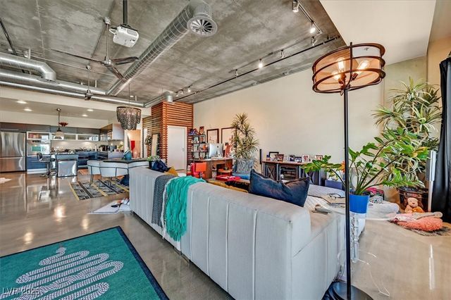 900 Las Vegas Boulevard 1403, Las Vegas, NV 89101