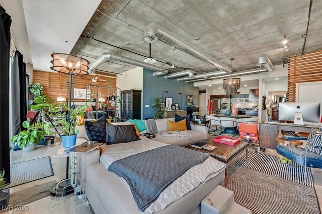 900 Las Vegas Boulevard 1403, Las Vegas, NV 89101