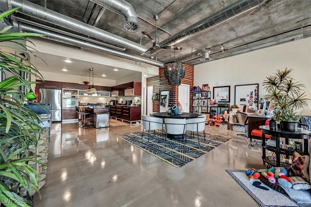 900 Las Vegas Boulevard 1403, Las Vegas, NV 89101