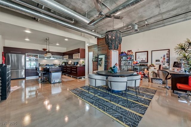 900 Las Vegas Boulevard 1403, Las Vegas, NV 89101