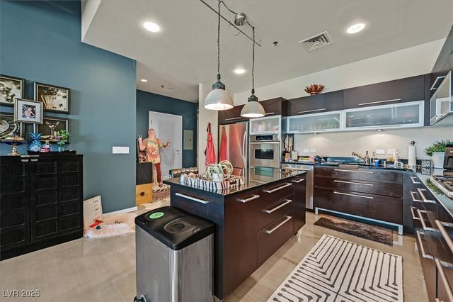 900 Las Vegas Boulevard 1403, Las Vegas, NV 89101