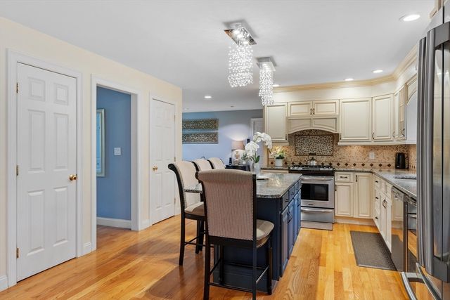 186 Salem Street, Woburn, MA 01801