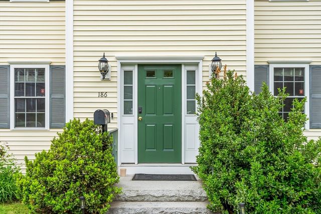 186 Salem Street, Woburn, MA 01801