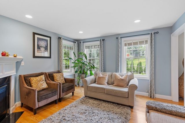 186 Salem Street, Woburn, MA 01801