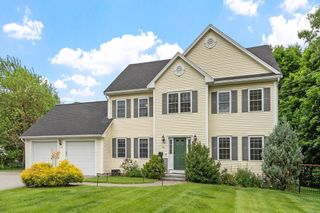 186 Salem Street, Woburn, MA 01801