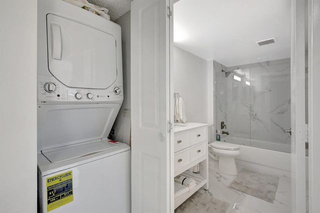 13355 SW 16th Court 309 E, Pembroke Pines, FL 33027