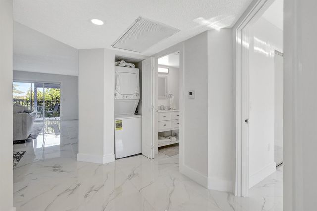 13355 SW 16th Court 309 E, Pembroke Pines, FL 33027