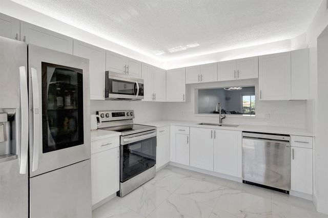 13355 SW 16th Court 309 E, Pembroke Pines, FL 33027