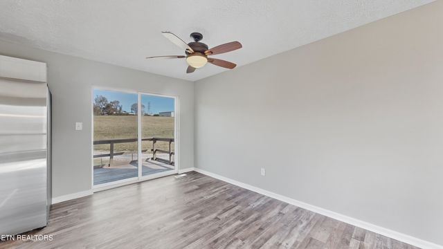 2426 Highway 25 W, Strawberry Plains, TN 37871