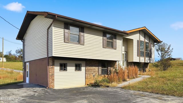 2426 Highway 25 W, Strawberry Plains, TN 37871