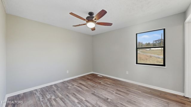 2426 Highway 25 W, Strawberry Plains, TN 37871