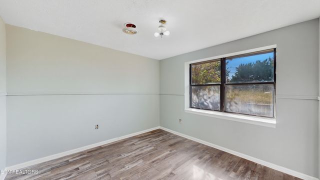 2426 Highway 25 W, Strawberry Plains, TN 37871