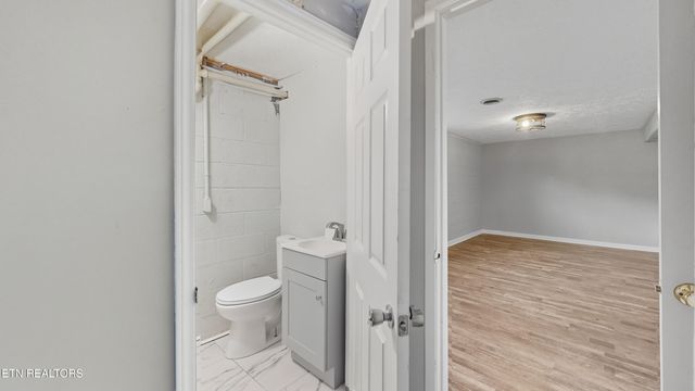 2426 Highway 25 W, Strawberry Plains, TN 37871