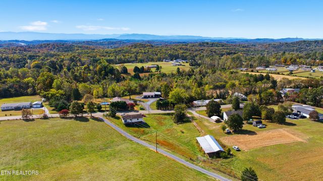 2426 Highway 25 W, Strawberry Plains, TN 37871