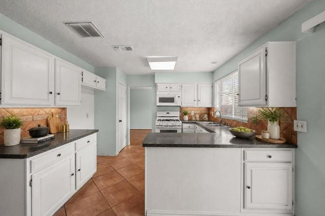 11303 Golden Ray Drive, Cypress, TX 77429