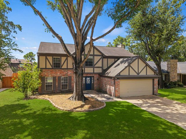 11303 Golden Ray Drive, Cypress, TX 77429