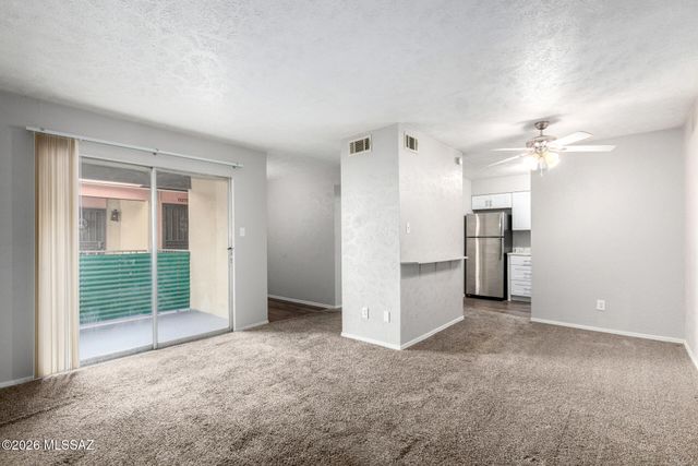 1620 N Wilmot Rd Unit D271, Tucson, AZ 85712