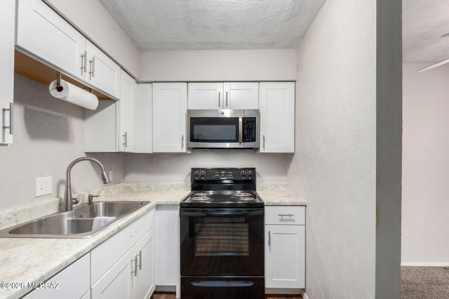 1620 N Wilmot Rd Unit D271, Tucson, AZ 85712