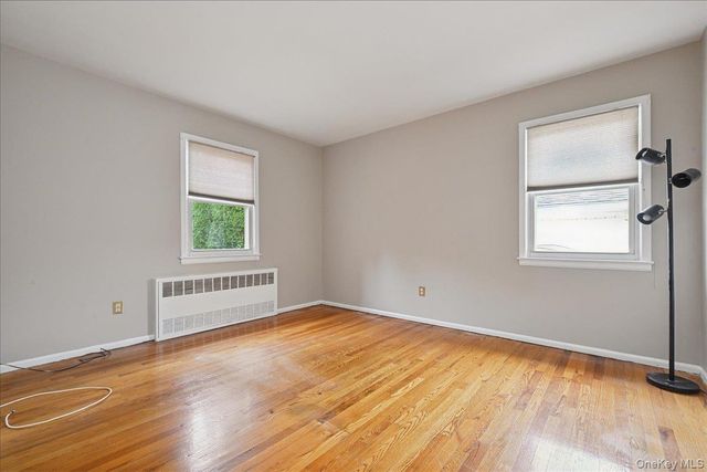 331 N Michigan Avenue, Massapequa, NY 11758