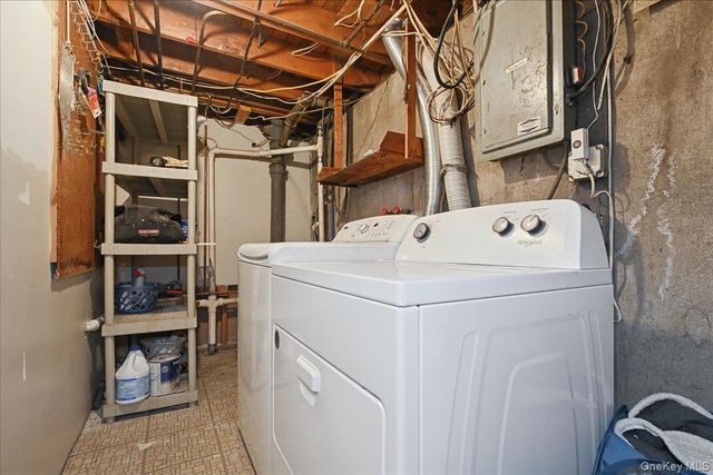 331 N Michigan Avenue, Massapequa, NY 11758