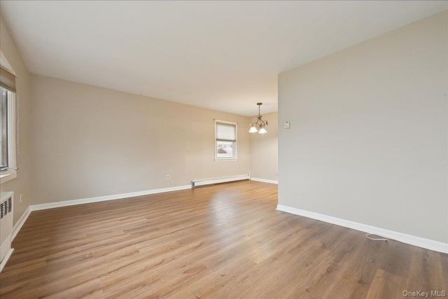 331 N Michigan Avenue, Massapequa, NY 11758