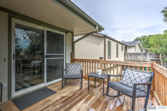 11755 Rambleridge Road, Omaha, NE 68164