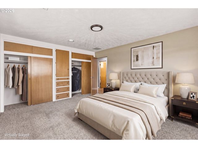 135 VICTORIA St, Longview, WA 98632